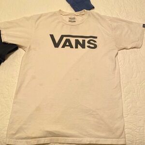 Vans shirt size small some small stains on it look at images